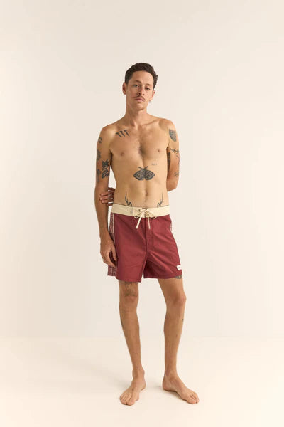 Heritage Palama Trunk - Red