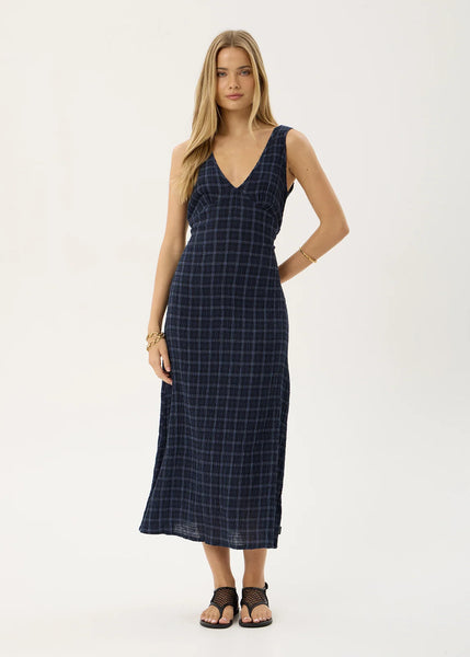 Tully Seersucker Maxi Dress - Thea Midnight Check