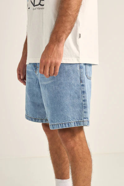 Subtle distress Short - Blue