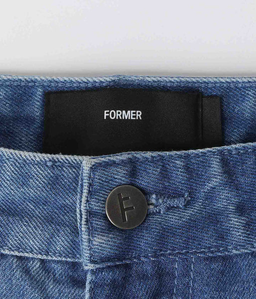 Distend Walkshort - Worn Denim