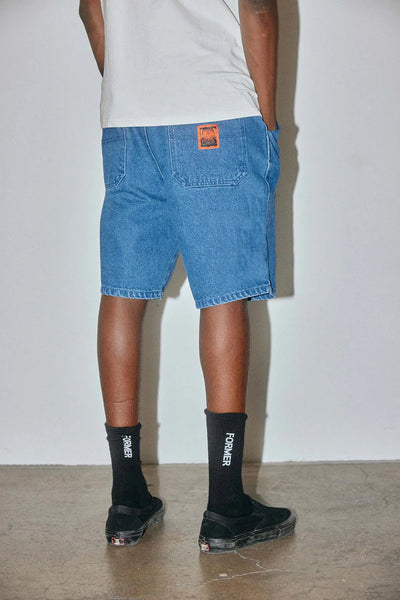 Distend Walkshort - Worn Denim