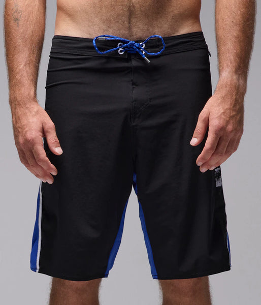 Proscription 21' Trunk - Black