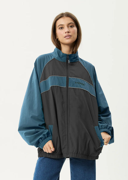 Spicy Recycled Sports Spray Jacket - Black