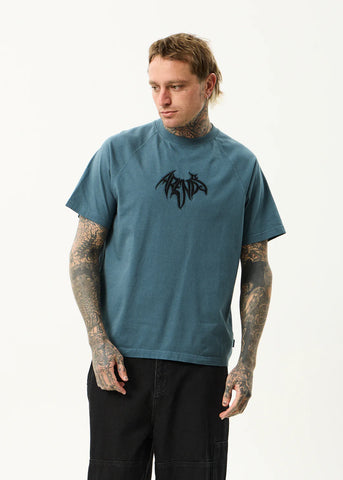 Bats Raglan Boxy Tee - Fuel