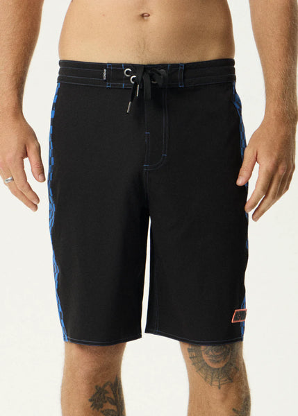 In'It 1000 Surf Related 20"  V2 Boardshort - Black