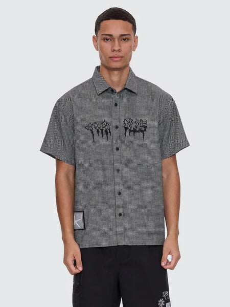Cut & Shattered Cropped SS Shirt - Black