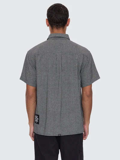 Cut & Shattered Cropped SS Shirt - Black