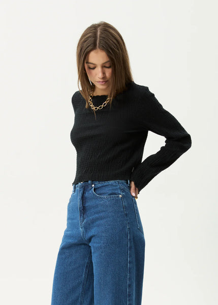 Focus Seersucker LS Top - Black