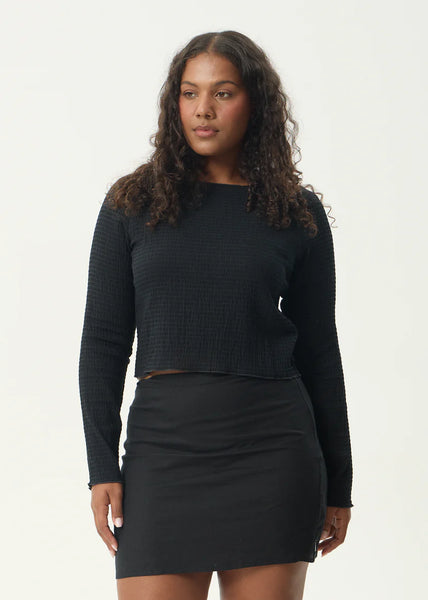 Focus Seersucker LS Top - Black