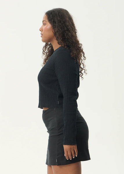 Focus Seersucker LS Top - Black