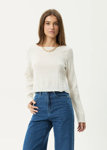 Focus Seersucker LS Top - White