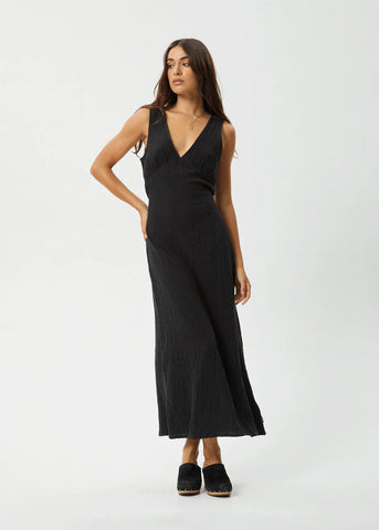 Focus Seersucker Maxi Dress - Black
