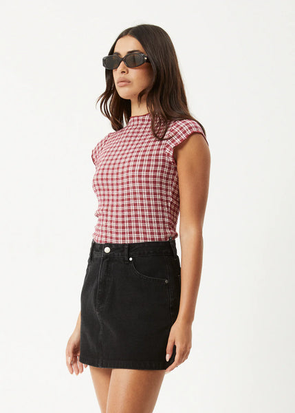 Base Seersucker Top - Burgundy Check