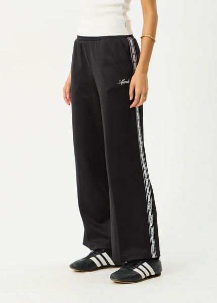Thorn Bound Sweat Pants - Black
