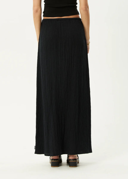 Focus Seersucker Maxi Skirt - Black