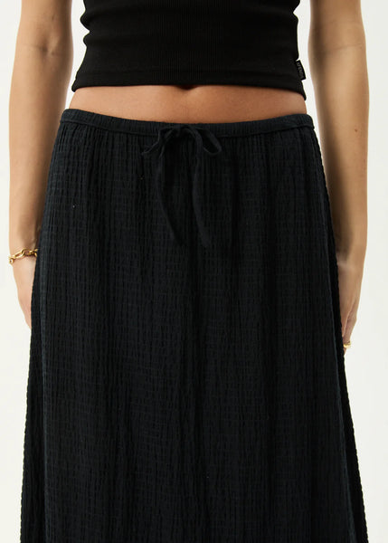 Focus Seersucker Maxi Skirt - Black