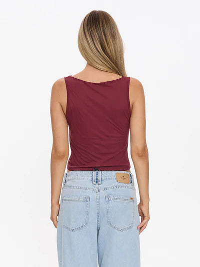 Bounty Tank  - Garnet Red