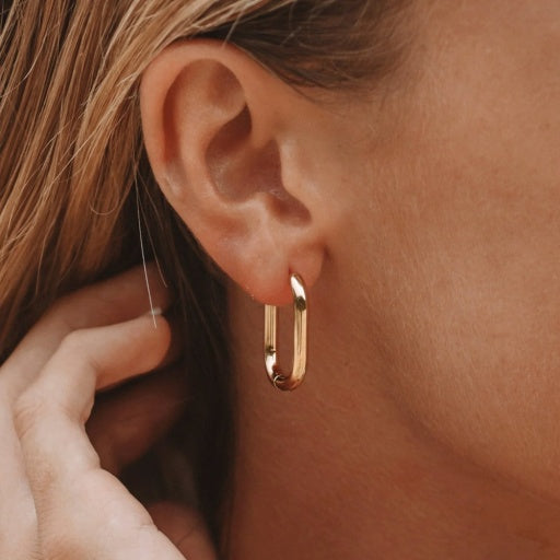 Oval Hoop Earrings - Gold
