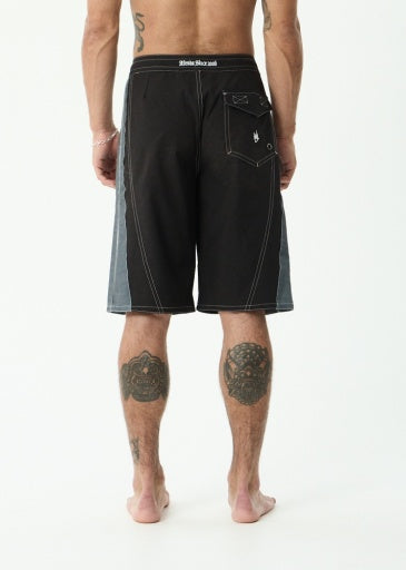 Forum Surf Related V2 Boardshort 22" - Black
